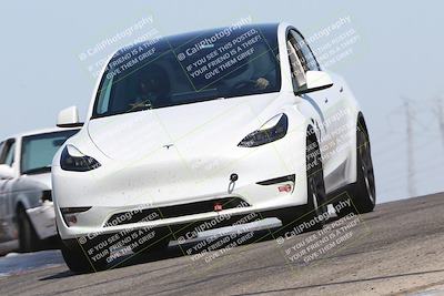 media/Sep-14-2024-Speed Ventures (Sat) [[a2bf28f496]]/Yellow Group/Session 2 (Grapevine)/